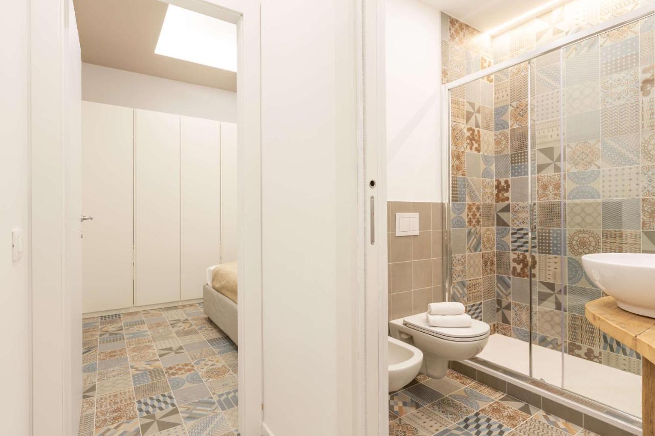 Moa43-Loreto-Duomo - Athens House - Luxury Милан Экстерьер фото