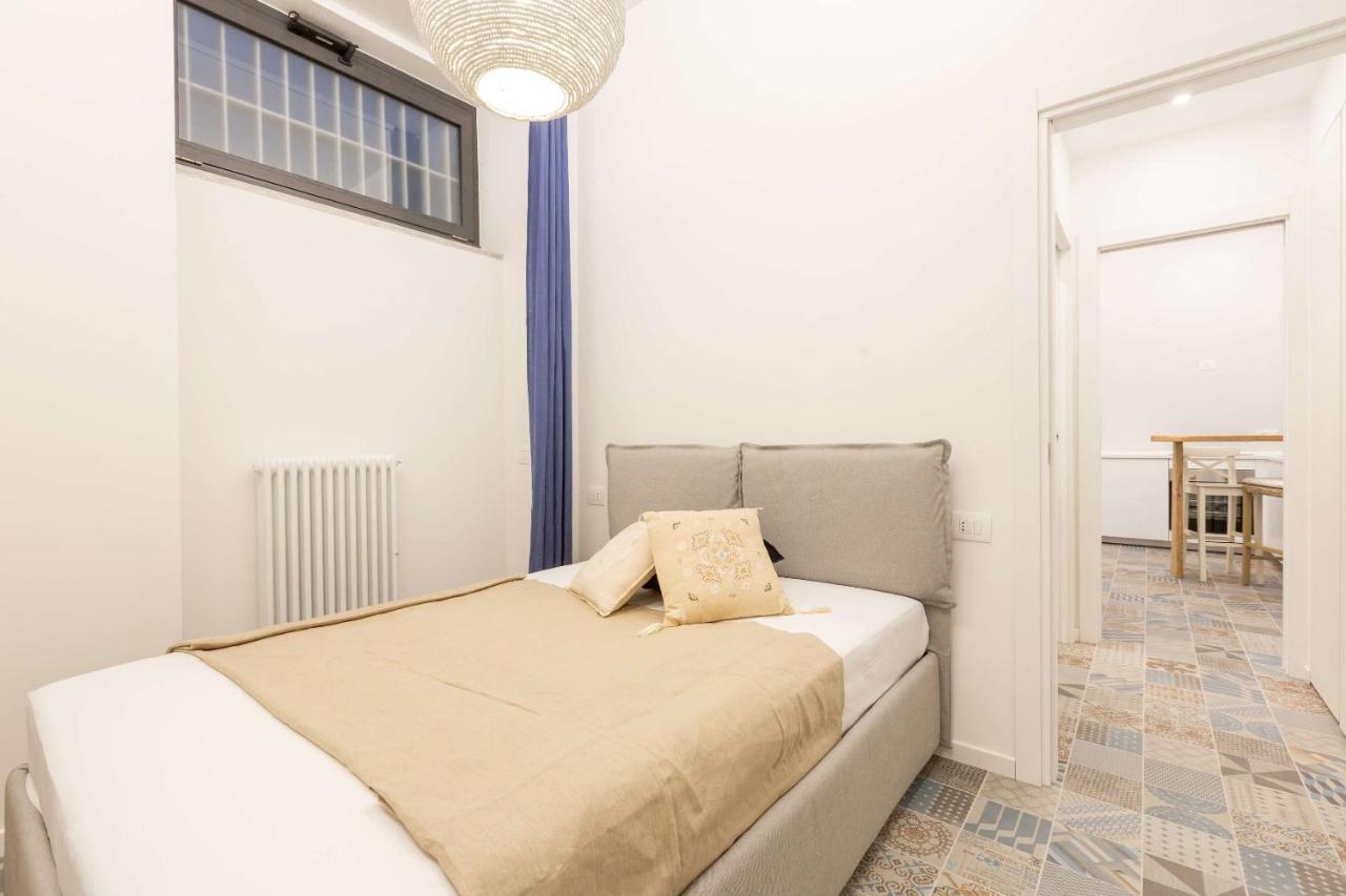 Moa43-Loreto-Duomo - Athens House - Luxury Милан Экстерьер фото